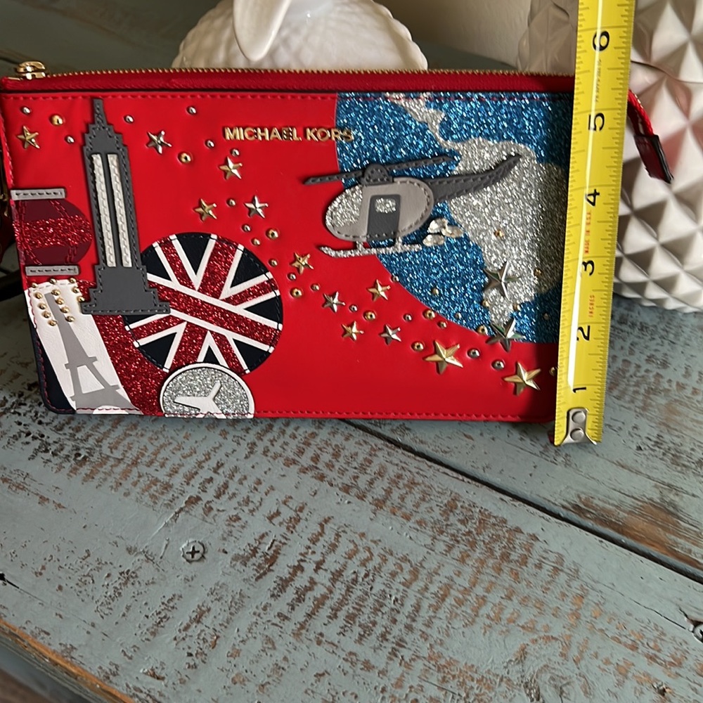 NWOT Michael Kors Nouveau Novelty, wristlet/clutch London Paris - Picture 10 of 11